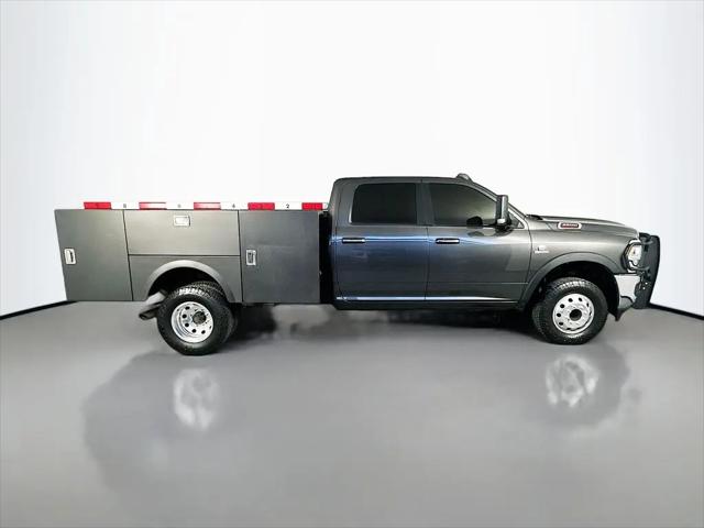 2020 Ram 3500 Laramie Crew Cab 4x4 8' Box