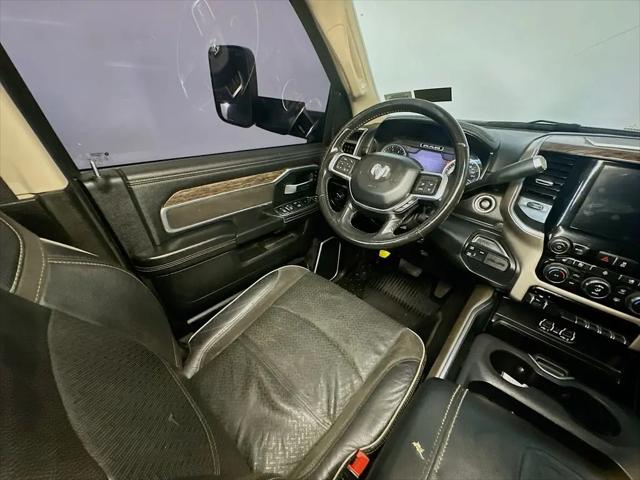 2020 Ram 3500 Laramie Crew Cab 4x4 8' Box