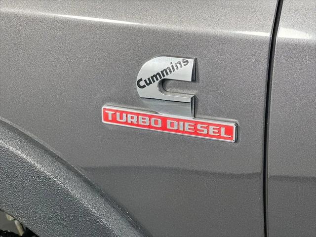 2020 Ram 3500 Laramie Crew Cab 4x4 8' Box