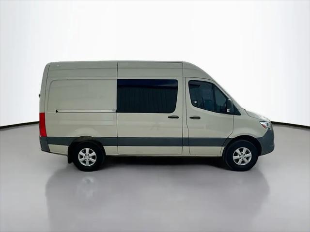 2019 Freightliner Sprinter Standard Roof V6