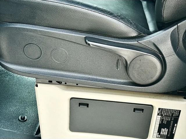 2019 Freightliner Sprinter Standard Roof V6