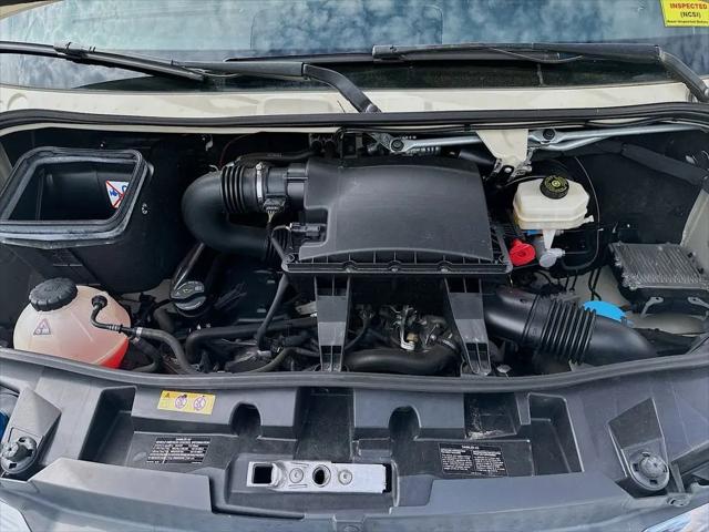 2019 Freightliner Sprinter Standard Roof V6