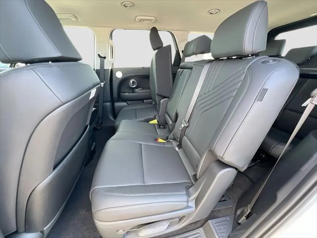 2026 Hyundai Palisade Hybrid Blue SEL 8P