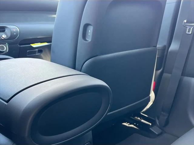 2026 Hyundai Palisade Hybrid Blue SEL 8P