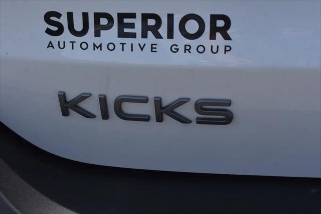 2025 Nissan Kicks SR FWD