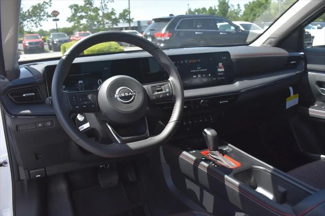 2025 Nissan Kicks SR FWD