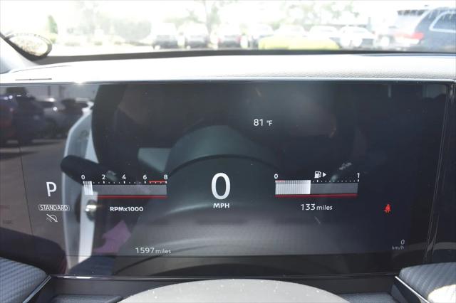 2025 Nissan Kicks SR FWD