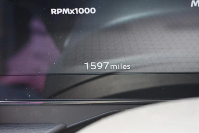 2025 Nissan Kicks SR FWD