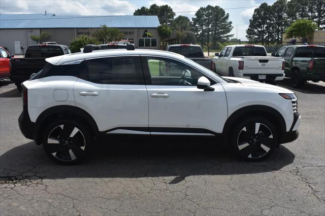 2025 Nissan Kicks SR FWD
