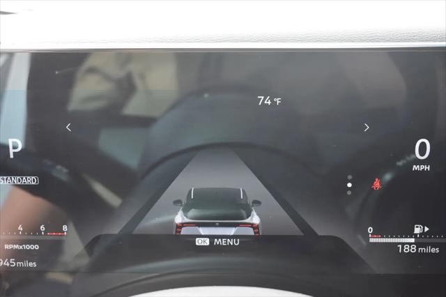 2025 Nissan Kicks SR FWD