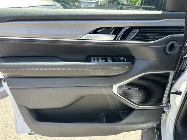2026 Jeep Grand Wagoneer Upland