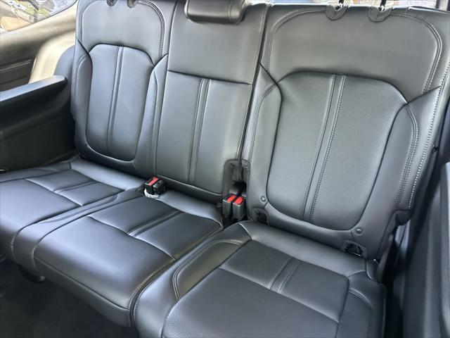 2026 Jeep Grand Wagoneer Upland