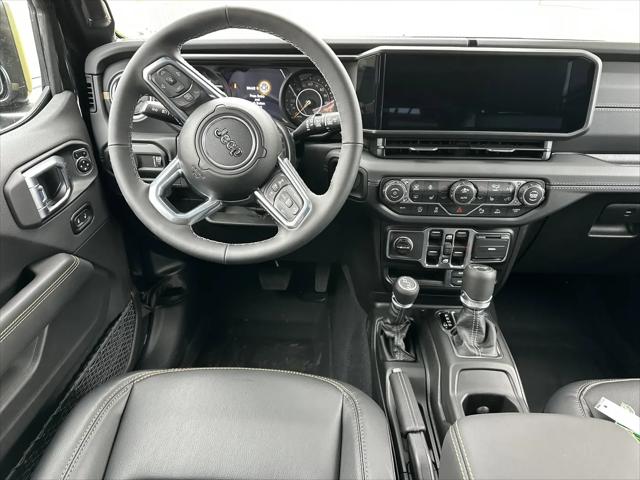 2026 Jeep Wrangler 4-Door Sahara 4x4