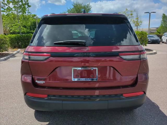 2025 Jeep Grand Cherokee Altitude 4x4