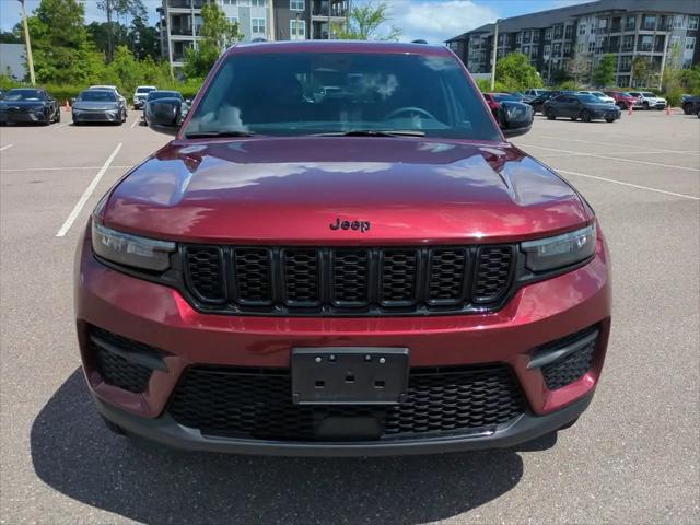 2025 Jeep Grand Cherokee Altitude 4x4