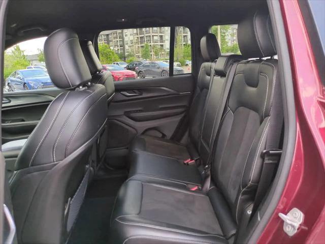 2025 Jeep Grand Cherokee Altitude 4x4