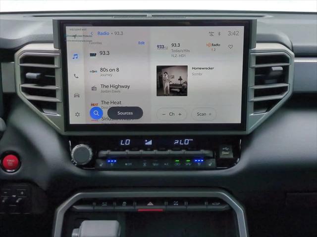 2026 Toyota Tundra Limited CrewMax 5.5' Bed