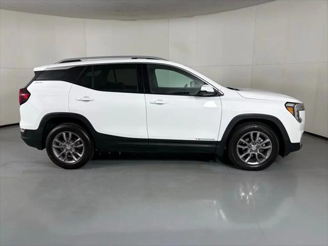 2024 GMC Terrain FWD SLT