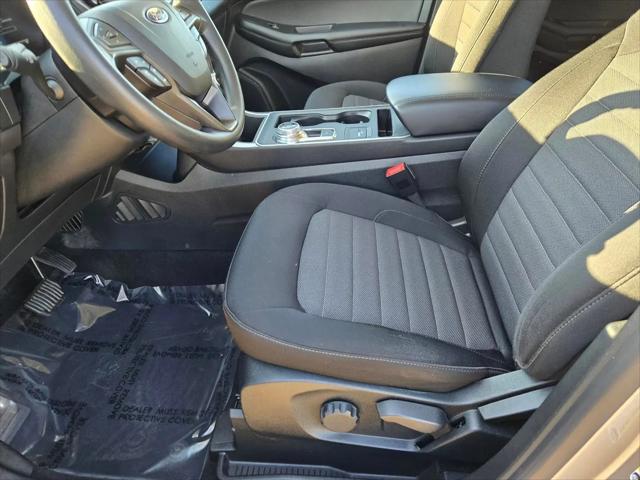 2022 Ford Edge SE