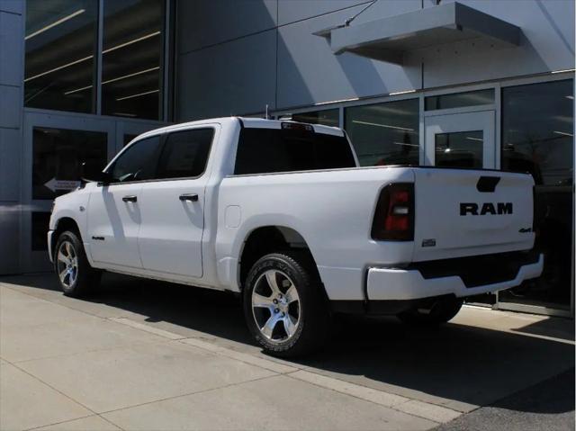 2026 Ram 1500 Express Crew Cab 4x4 57 Box