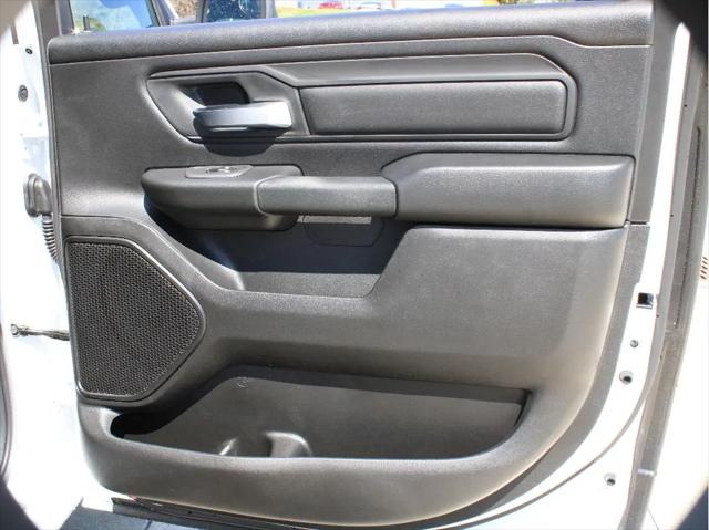 2026 Ram 1500 Express Crew Cab 4x4 57 Box