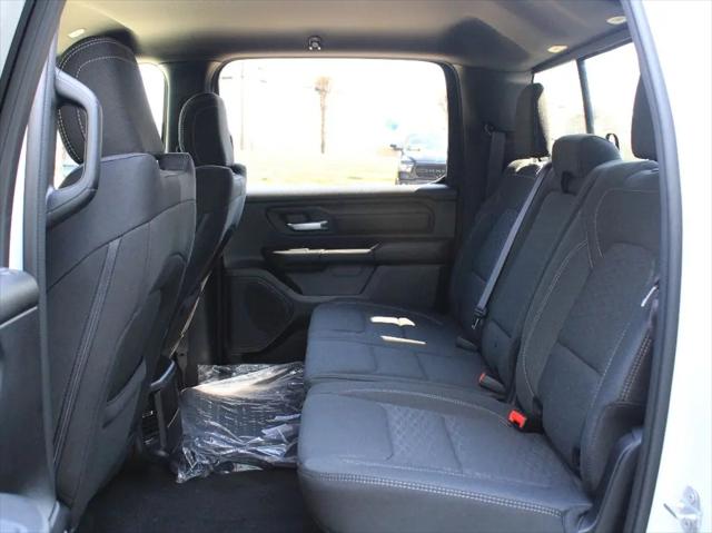 2026 Ram 1500 Express Crew Cab 4x4 57 Box