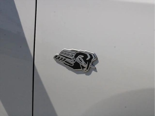 2026 Ram 1500 Express Crew Cab 4x4 57 Box