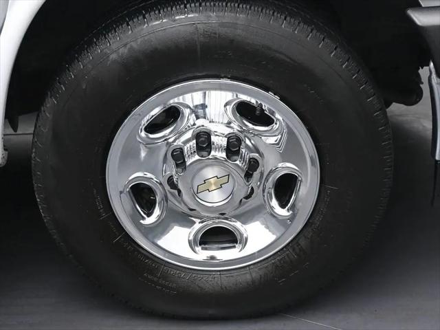 2024 Chevrolet Express Work Van