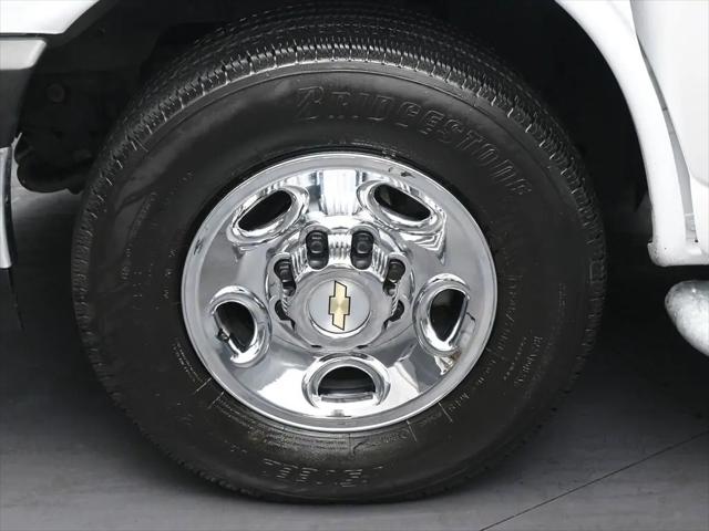 2024 Chevrolet Express Work Van