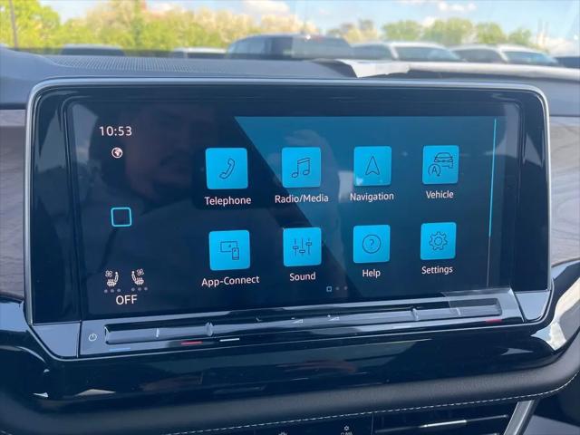 2026 Volkswagen Atlas SE with Technology