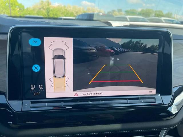 2026 Volkswagen Atlas SE with Technology