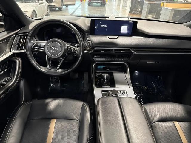 2024 Mazda X-90 Premium Plus