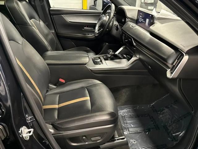 2024 Mazda X-90 Premium Plus