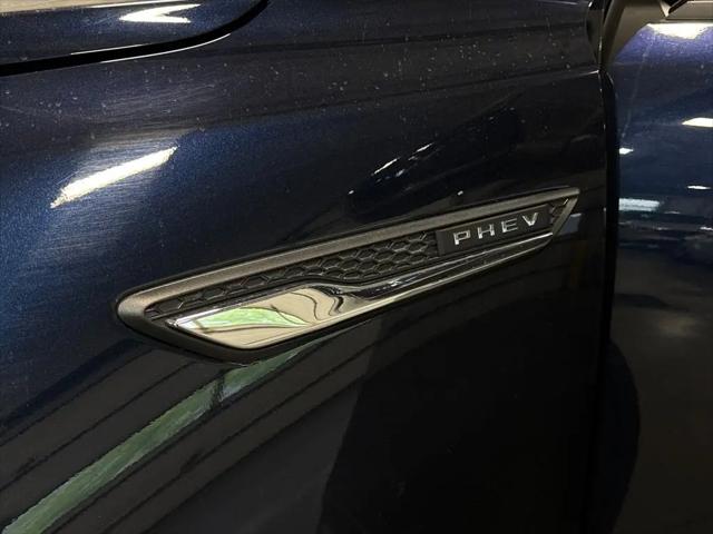2024 Mazda X-90 Premium Plus