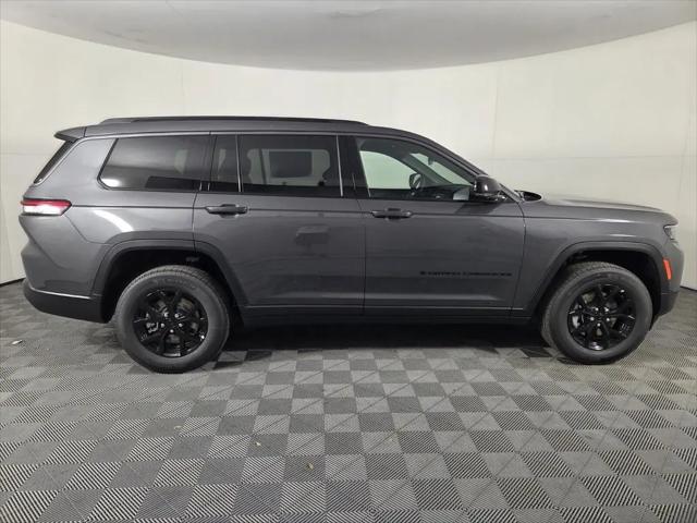 2026 Jeep Grand Cherokee L Altitude 4x2
