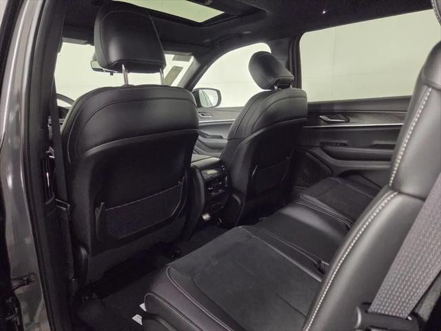 2026 Jeep Grand Cherokee L Altitude 4x2
