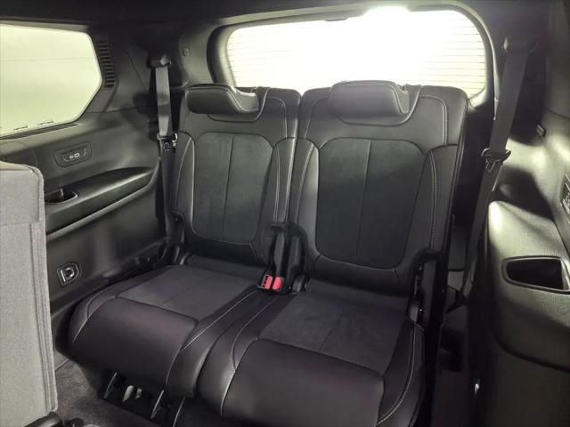 2026 Jeep Grand Cherokee L Altitude 4x2