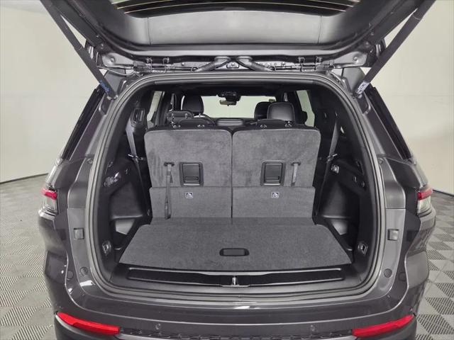 2026 Jeep Grand Cherokee L Altitude 4x2