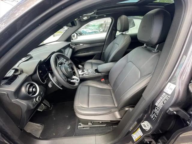 2024 Alfa Romeo Stelvio Sprint AWD