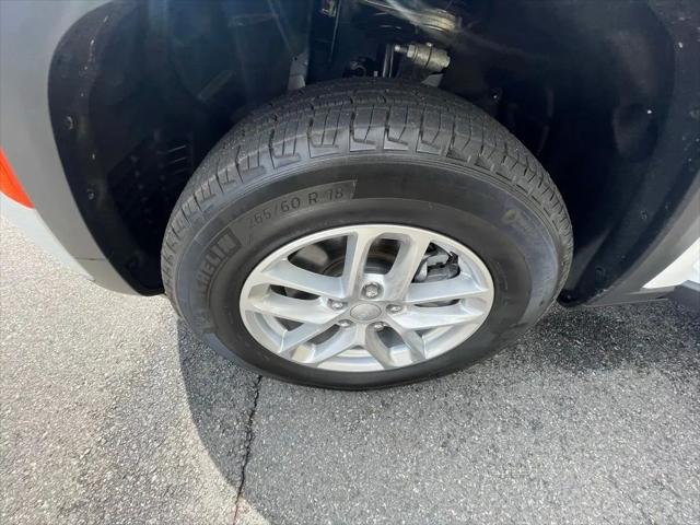 2025 Jeep Grand Cherokee L Laredo 4x4