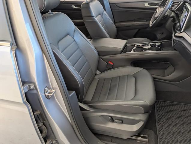 2025 Volkswagen Atlas Cross Sport 2.0T SEL