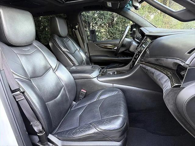 2016 Cadillac Escalade Platinum