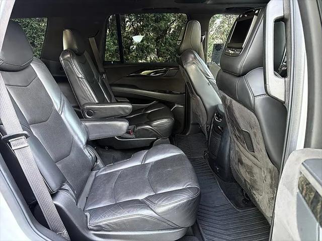 2016 Cadillac Escalade Platinum