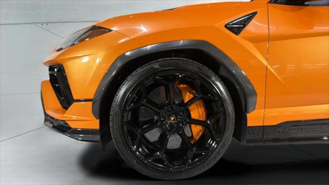 2023 Lamborghini Urus Performante