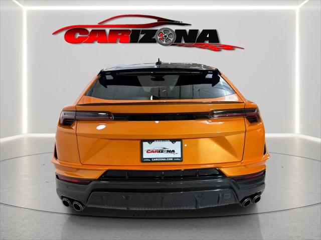 2023 Lamborghini Urus Performante