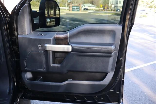 2022 Ford F-350 LARIAT