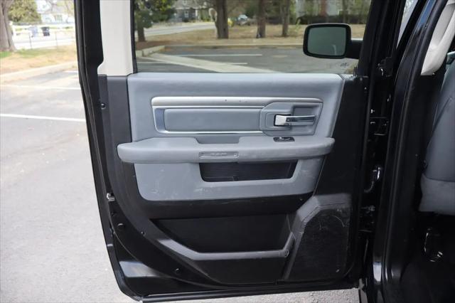 2019 Ram 1500 Classic Big Horn Crew Cab 4x4 6'4" Box