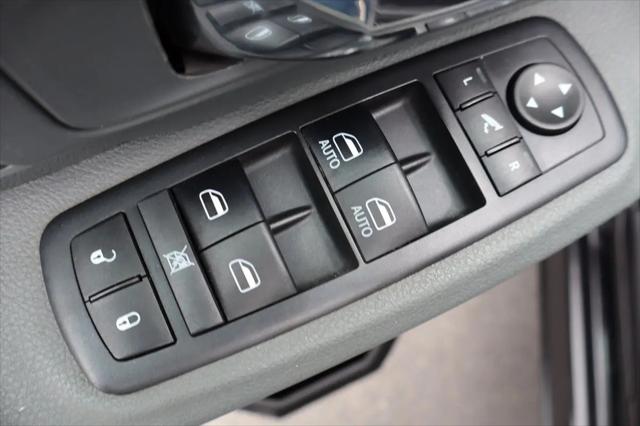 2019 Ram 1500 Classic Big Horn Crew Cab 4x4 6'4" Box