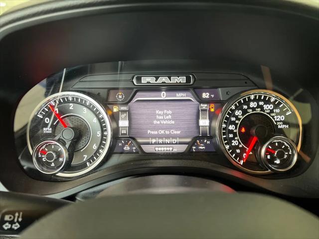 2022 Ram 1500 Big Horn Crew Cab 4x4 5'7" Box