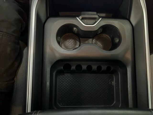 2022 Ram 1500 Big Horn Crew Cab 4x4 5'7" Box